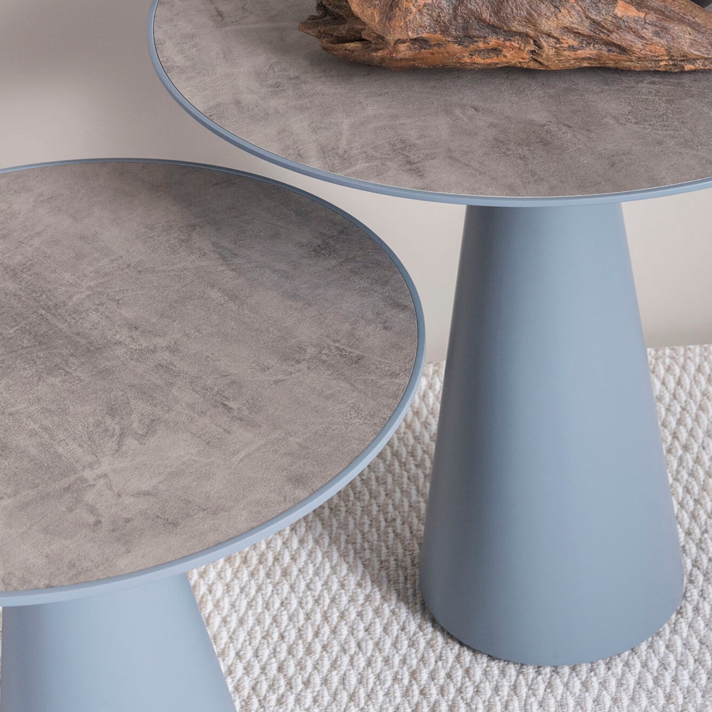 Mesa de Apoio Mila